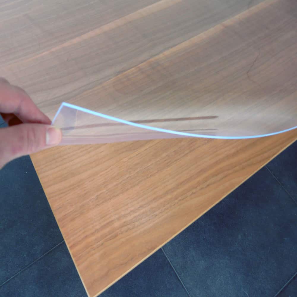 PVC-Tafelbeschermer-130-cm-breed-2-mm-dik.jpg